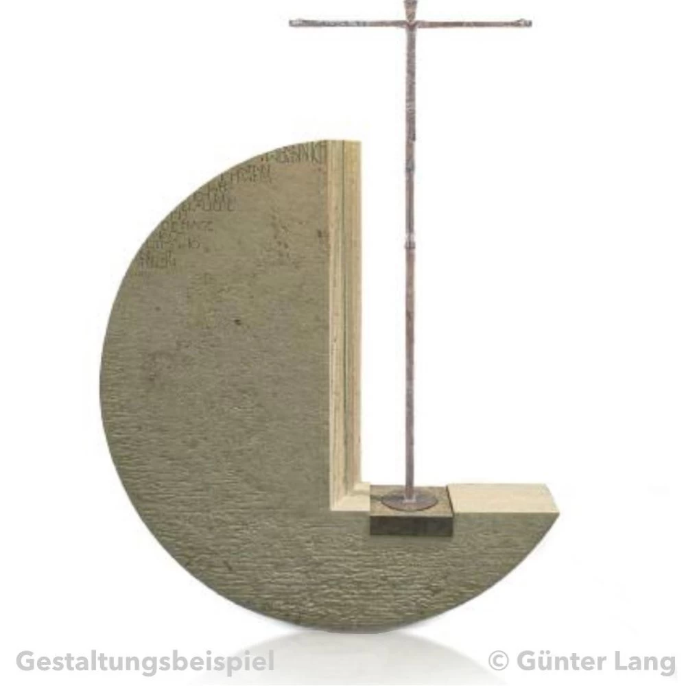 Skulptur »Christuskreuz« von Günter Lang Skulptur »Christuskreuz« von Günter Lang