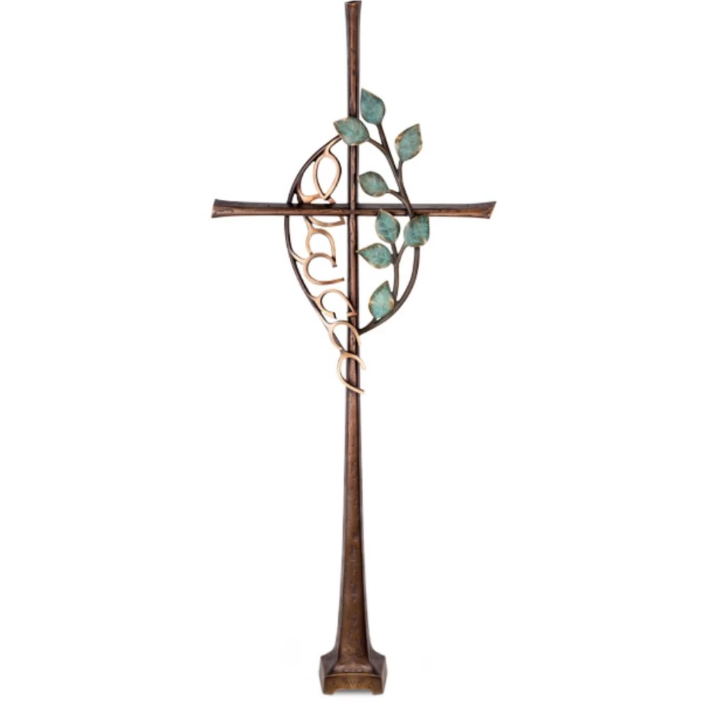 Bronzekreuz »Freistehendes Kreuz mit Blattsymbolik«, Kunstgiesserei Strassacker, 102 x 41 x 7 cm Bronzekreuz »Freistehendes Kreuz mit Blattsymbolik«, Kunstgiesserei Strassacker, 102 x 41 x 7 cm
