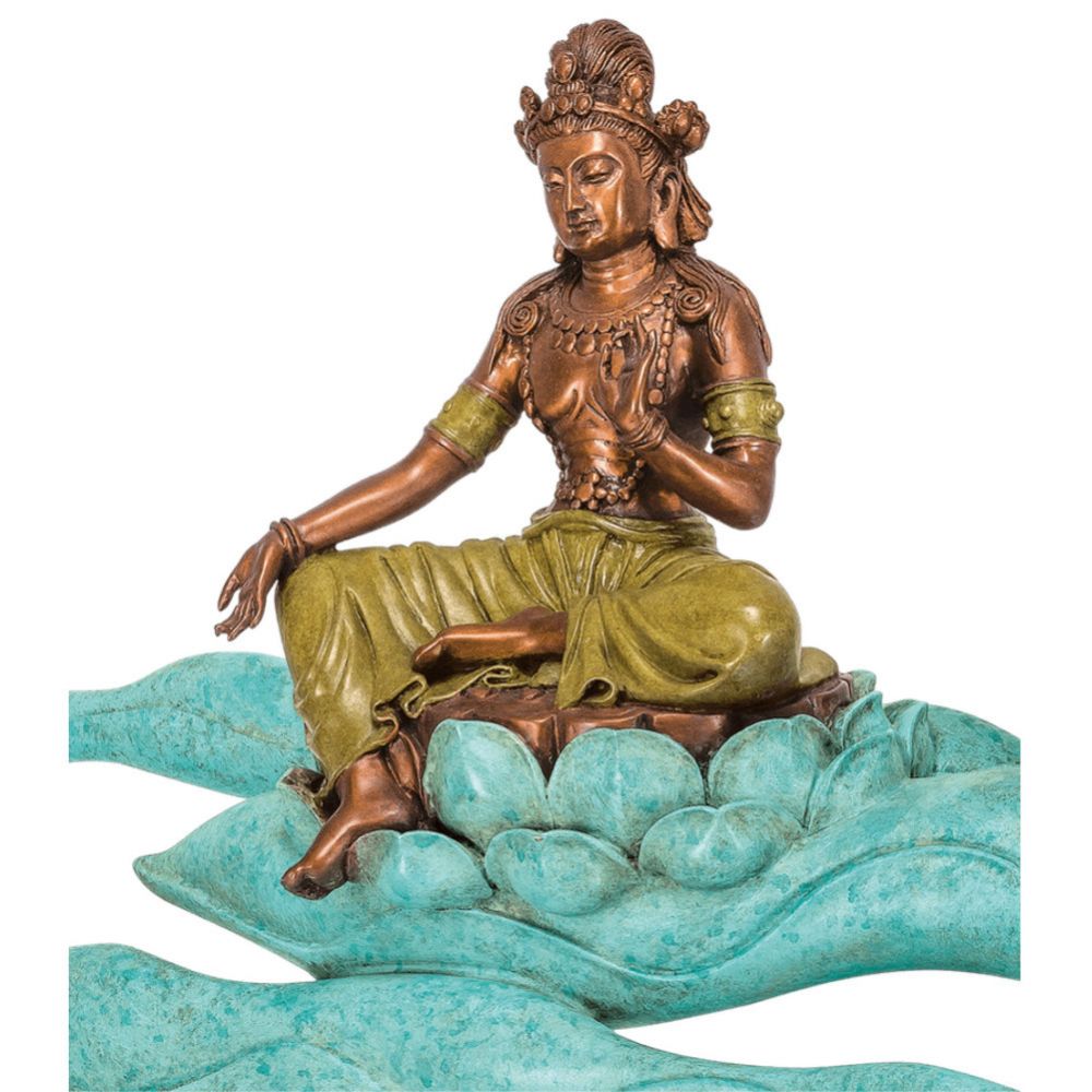 Bronzeskulptur »Buddha vor Vollmond«, Bronze, Detailansicht Bronzeskulptur »Buddha vor Vollmond«, Bronze, Detailansicht