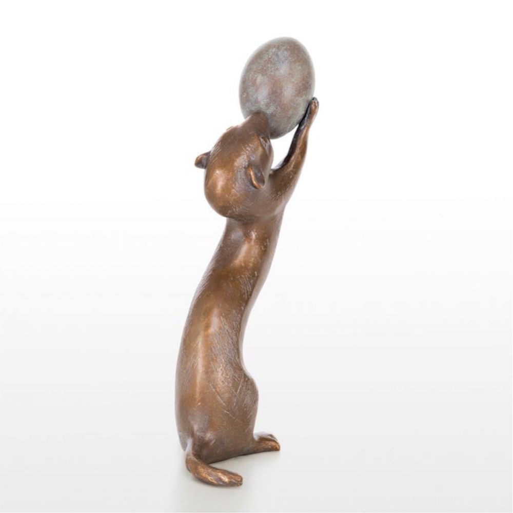 Skulptur »Wiesel mit Ei« Atelier Strassacker Skulptur »Wiesel mit Ei« Atelier Strassacker