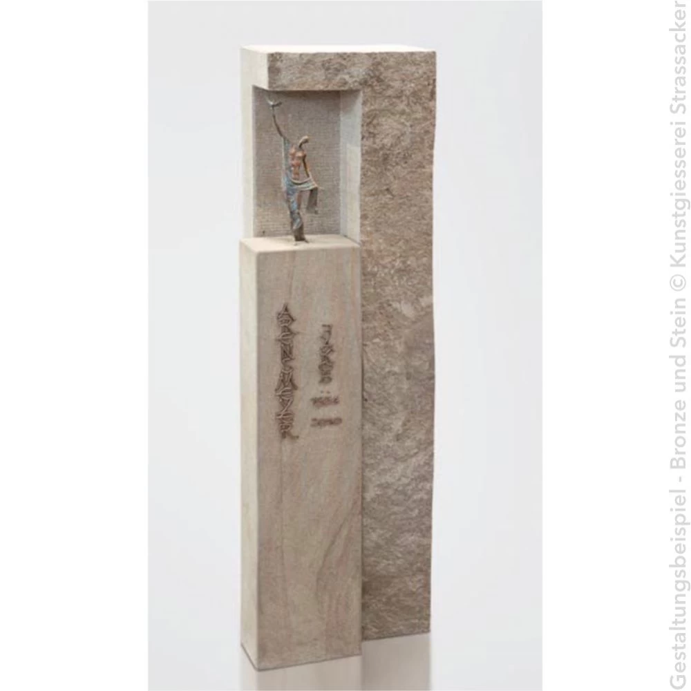 Bronzefigur »Skulptur mit Taube« Pawel Andryszewski