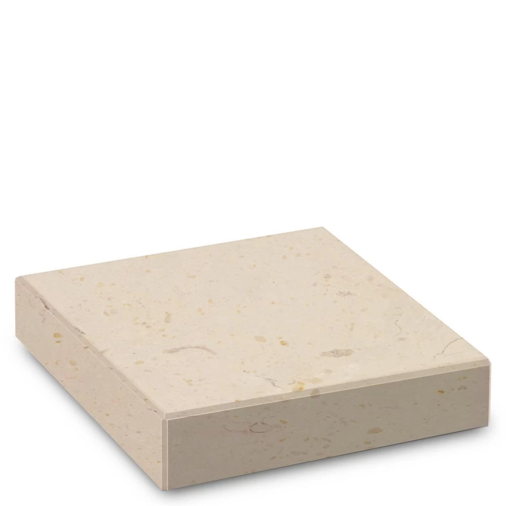 Steinsockel aus Comblanchien-Kalkstein, poliert, 30 x 30 cm