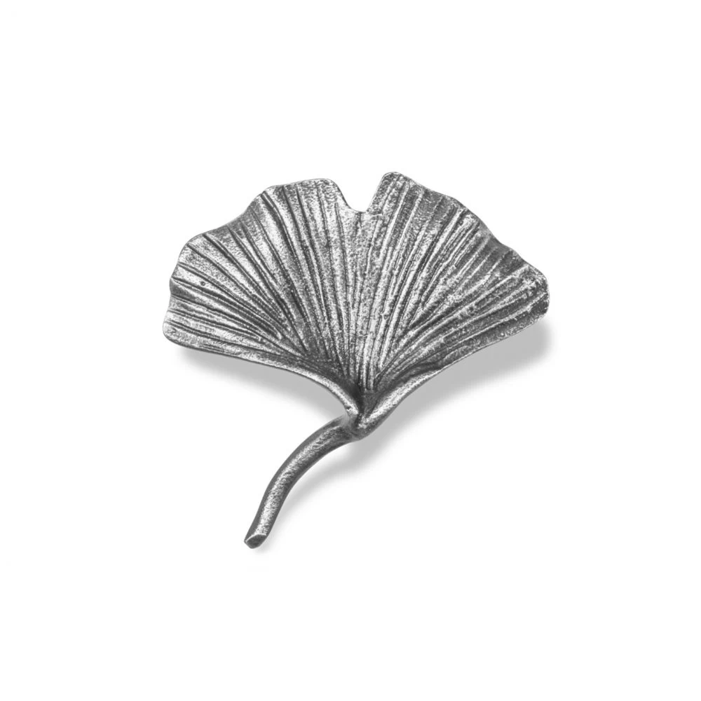 Symbol »Ginkgoblatt«, Alu, Kunstgiesserei Strassacker, 9 x 9 x 2 cm Symbol »Ginkgoblatt«, Alu, Kunstgiesserei Strassacker, 9 x 9 x 2 cm