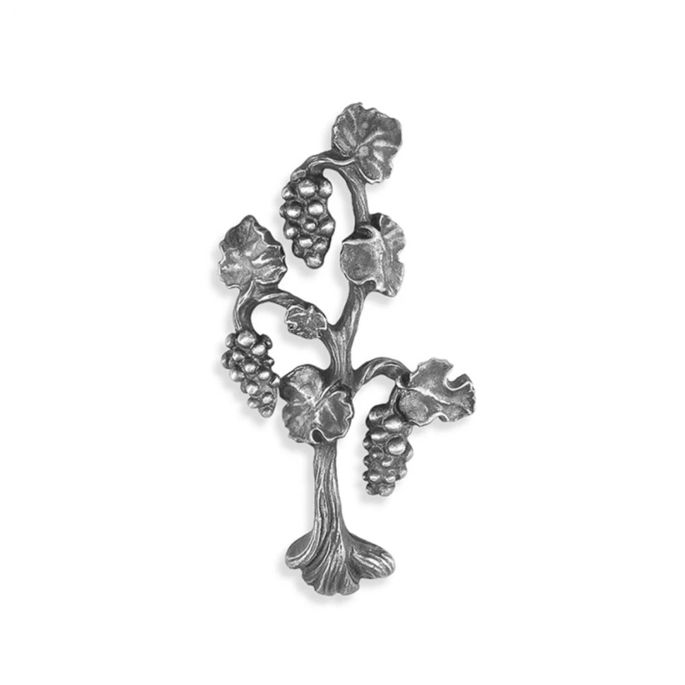 Symbol »Weinrebe« Aluminium, Kunstgiesserei Strassacker, 12 x 6 x 1 cm Symbol »Weinrebe« Aluminium, Kunstgiesserei Strassacker, 12 x 6 x 1 cm