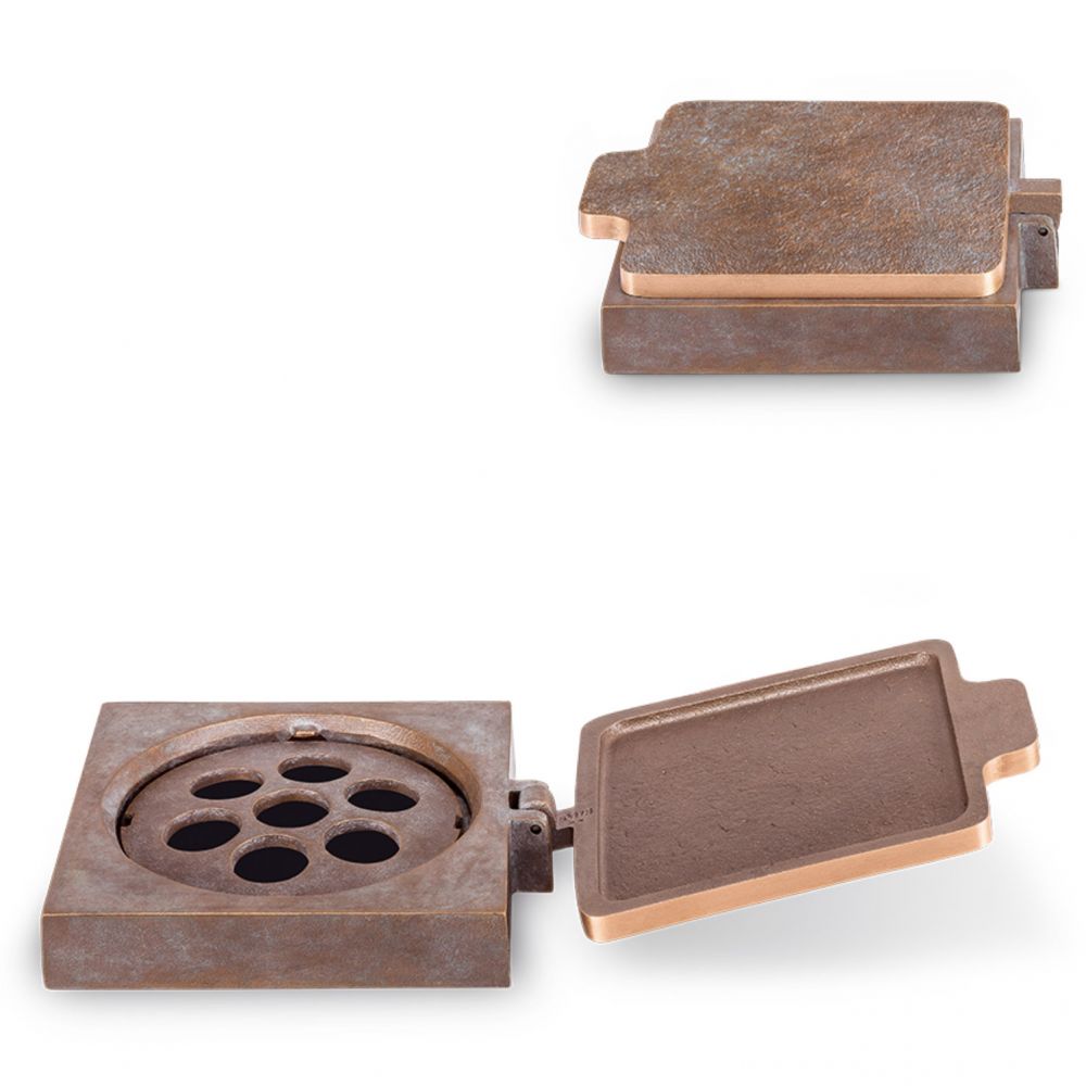 Vasenring mit Deckel »Memo«, Bronze, Wachsgusspatina, 3 x 11 x 13 cm Vasenring mit Deckel »Memo«, Bronze, Wachsgusspatina, 3 x 11 x 13 cm