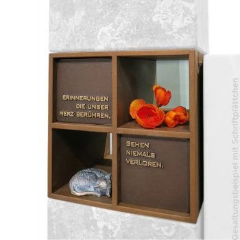 Objekt »Setzkasten für Schriftplättchen« Bronze