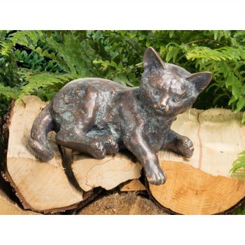 Bronzefigur »Kätzchen, liegend« Atelier Strassacker