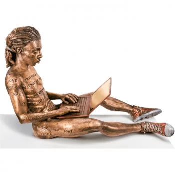 Bronzefigur »Online Romance (Man)« Michal Trpák
