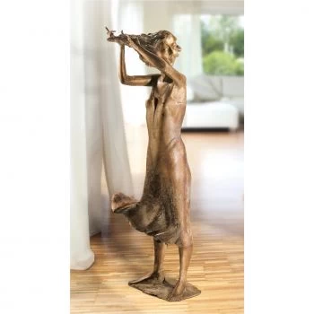 Bronzestatue »Mädchen im Wind« Hans Nübold