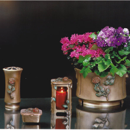 König Grabschmuck Rose Bronze