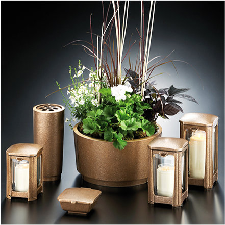Strassacker Grabschmuck Nomo Bronze
